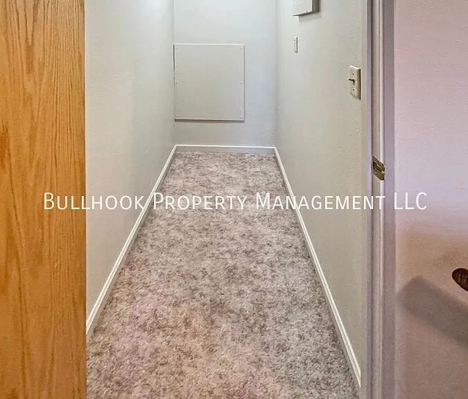 12 Pike St — Photo 15