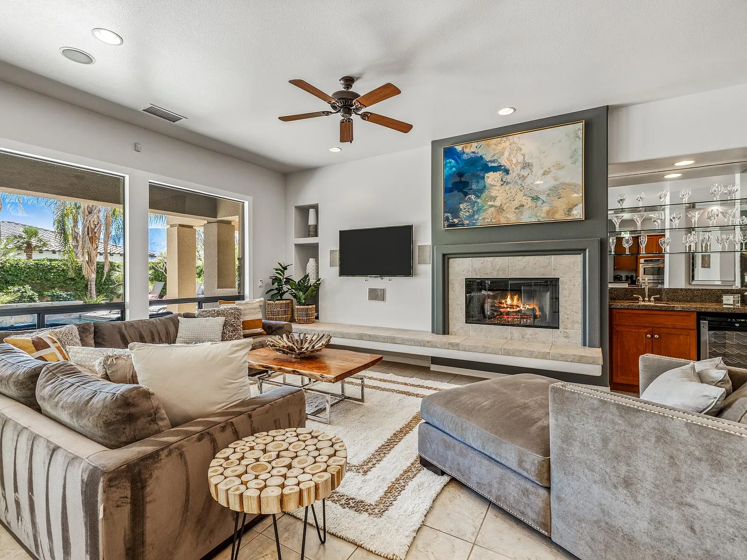 6 bed, $18,113 — Photo 2