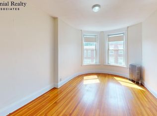 17 Mount Hood Rd #5-19, Brighton, MA 02135