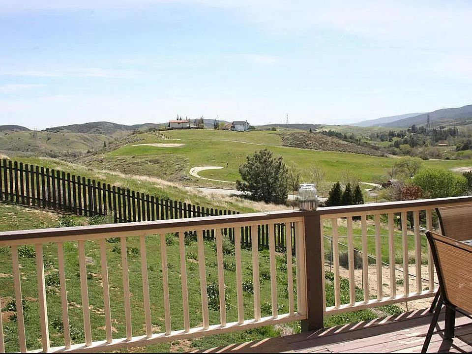 42616 Cabin Dr, Elizabeth Lake, CA 93532 Zillow