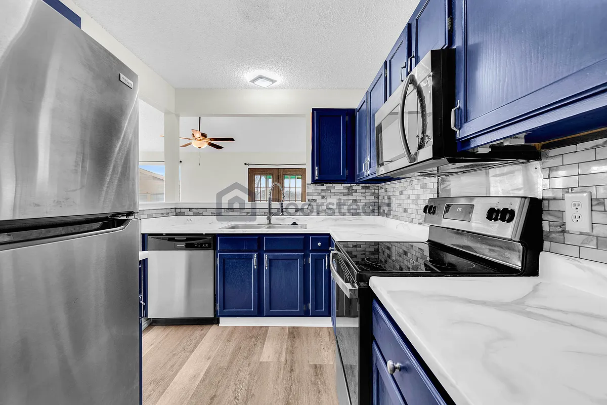 Building Photo - 7407 Alverstone Way