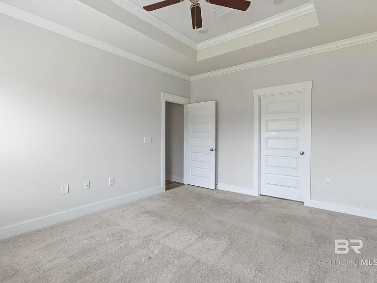 1710 Grouse St — Photo 38