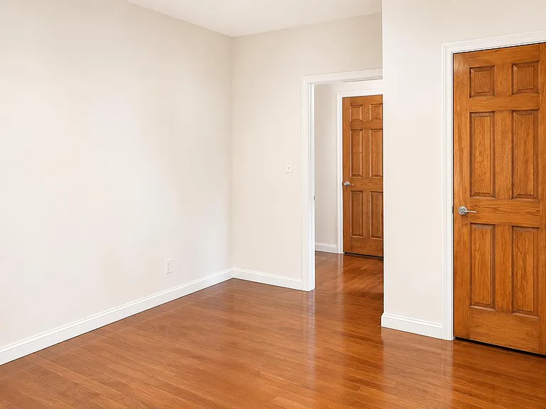 100 Arden St #2G — Photo 7