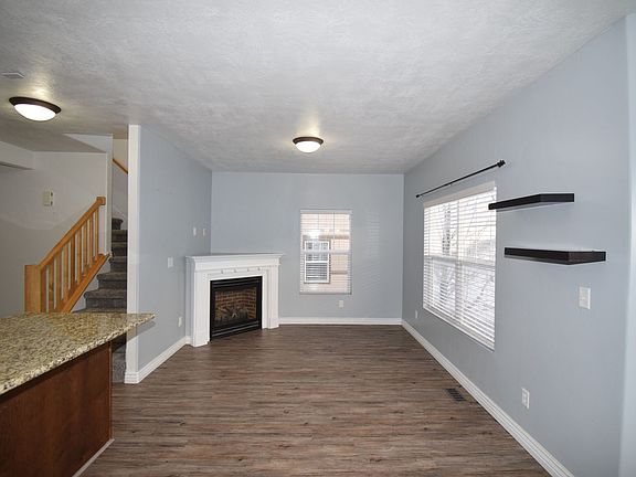 4th image of 2182 E Whitekirk Way