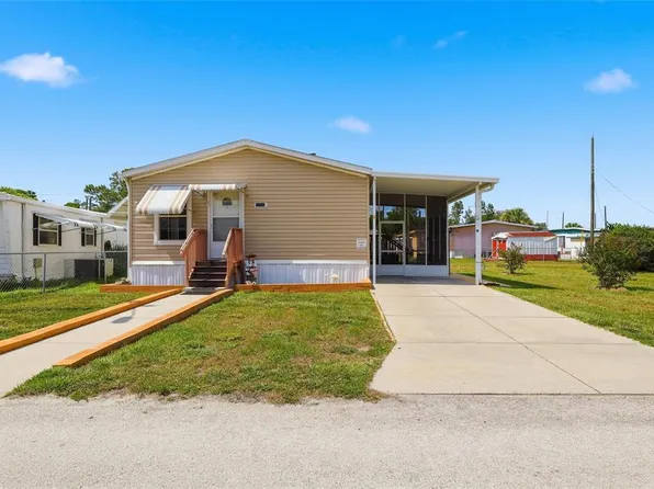 38745 New Jersey Ave, Zephyrhills, FL 33542
