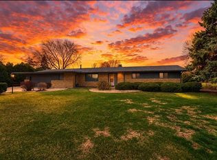 407 Farmington Ave, Joliet, IL 60435