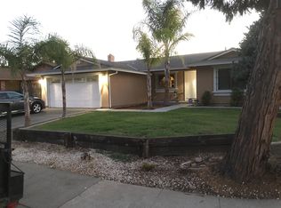2 Synthia Ct, Sacramento, CA