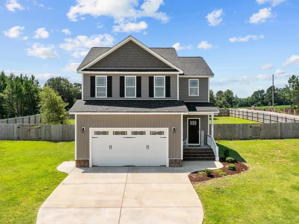 131 Williamson Place Dr, Princeton, NC 27569