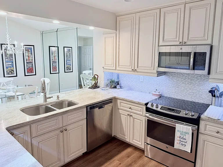 1719 Sea Fair Dr — Photo 7