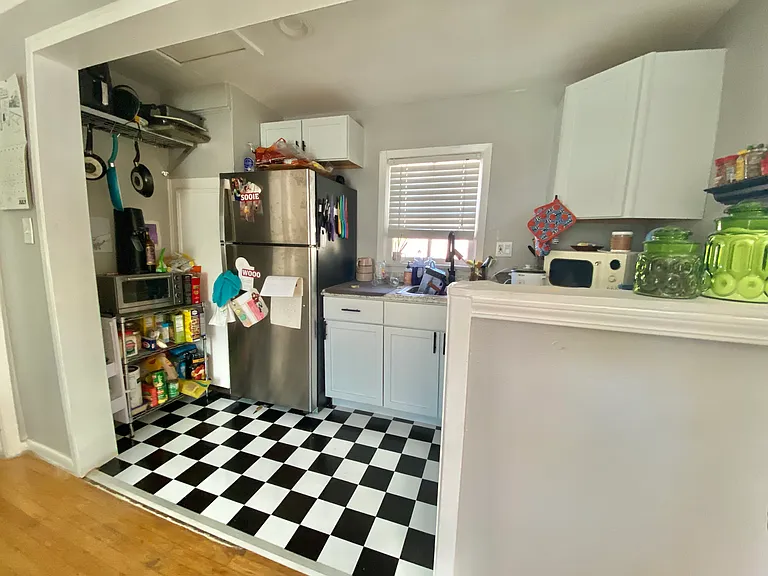 1613 Abrams Rd #5 — Photo 5