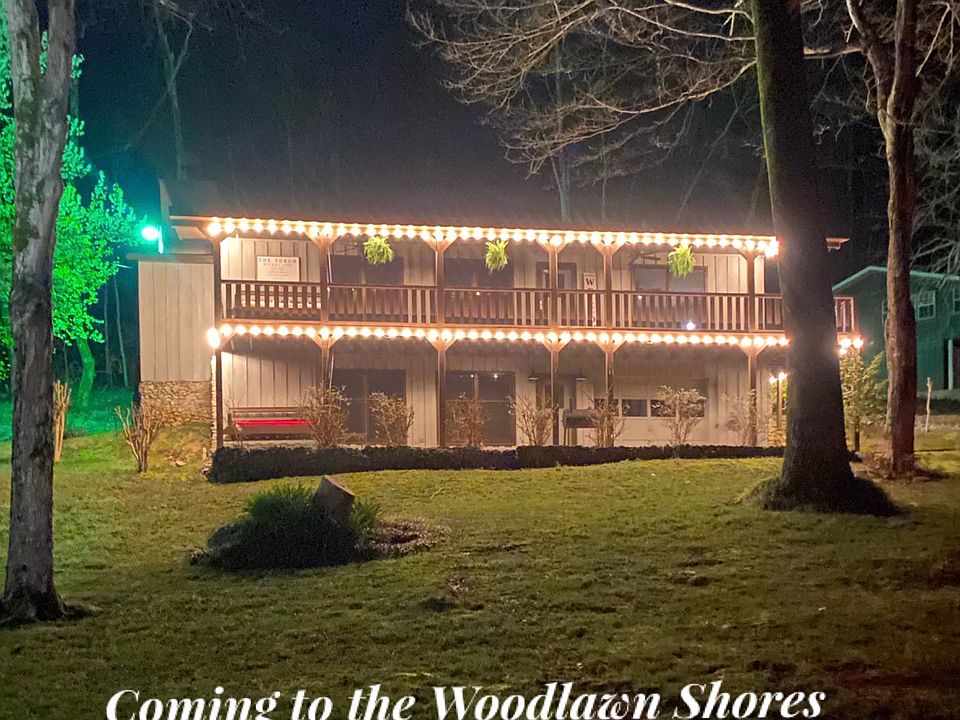 1st image of 254 Lakeshore Dr