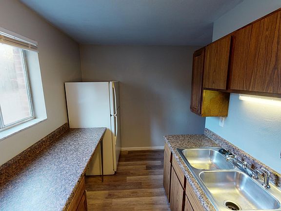 4th image of 311 N 12th St Unit 2