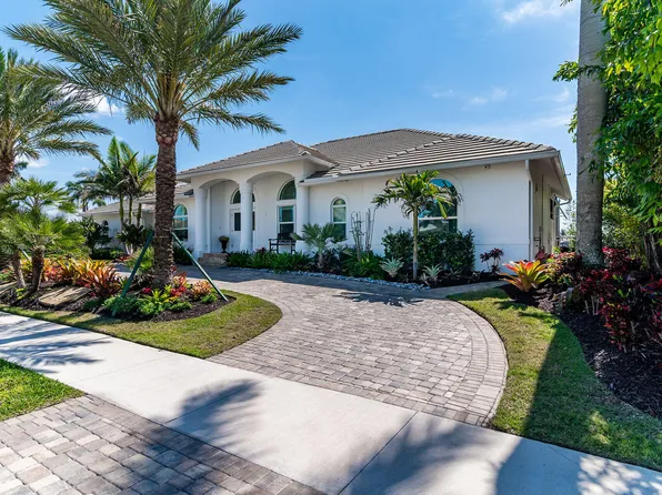 1015 Goldenrod Ave, Marco Island, FL 34145