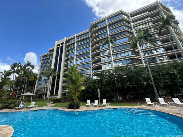 1525 Wilder Ave APT 401, Honolulu, HI 96822
