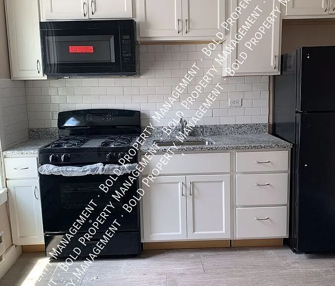 117 S 6th St #2R — Photo 3