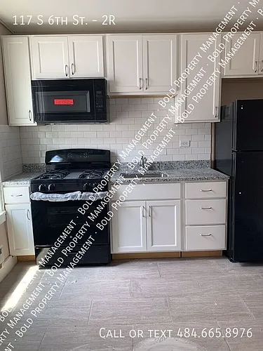 117 S 6th St #2R Photo 1