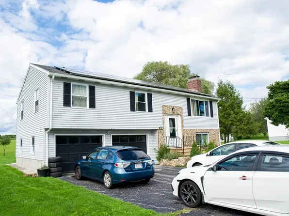 56 Airport Rd, Dudley, MA 01571