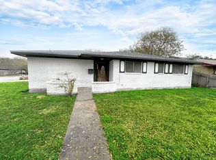 829 S 19th St, Kingsville, TX 78363