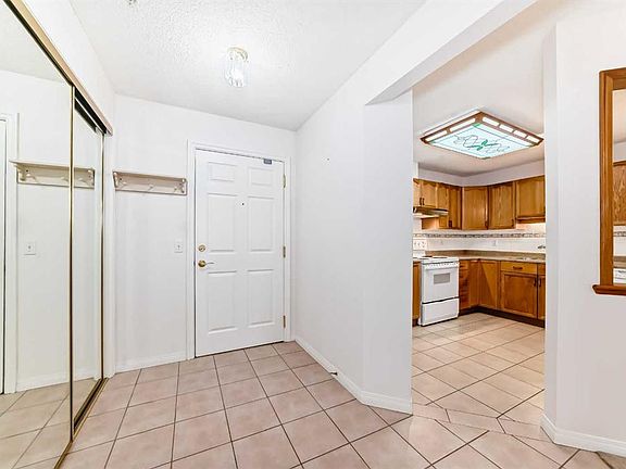 3rd image of 3202 W Sienna Park Grn SW