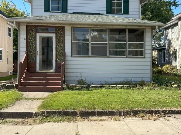 19 Central St, Battle Creek, MI 49017