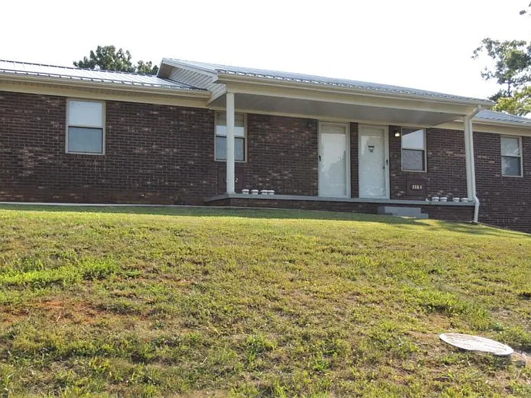 2884 Blue Ridge Dr — Photo 1