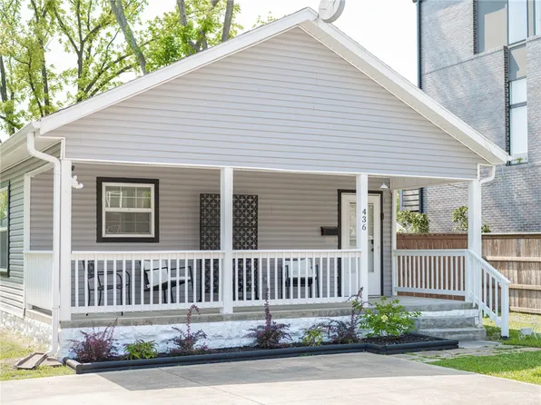 436 SW B St, Bentonville, AR 72712