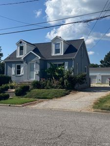 108 E 1st Ave, Huntingburg, IN, 47542