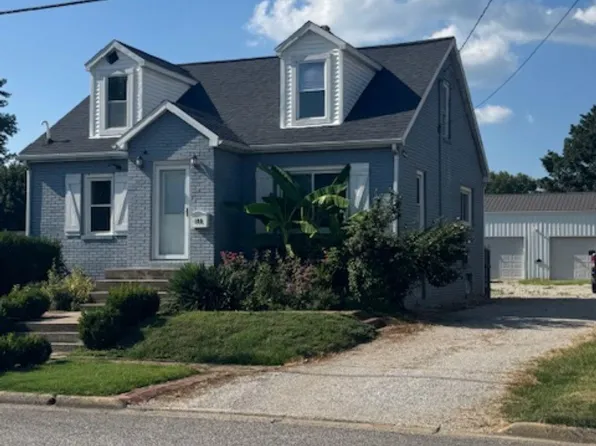 108 E 1st Ave, Huntingburg, IN 47542