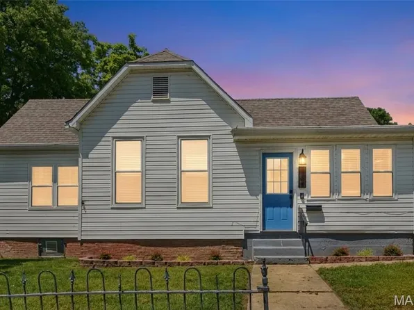 131 Frisco St, Festus, MO 63028