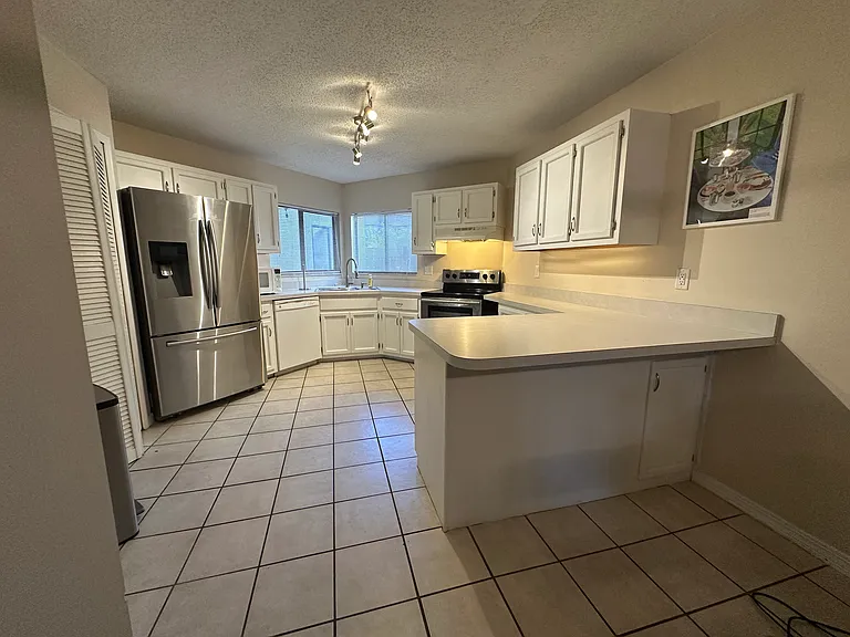 10116 Fromage Cir S — Photo 4