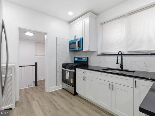 1152 S 53rd St, Philadelphia, PA 19143