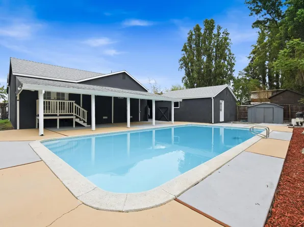 318 Teegarden Ave, Yuba City, CA 95991