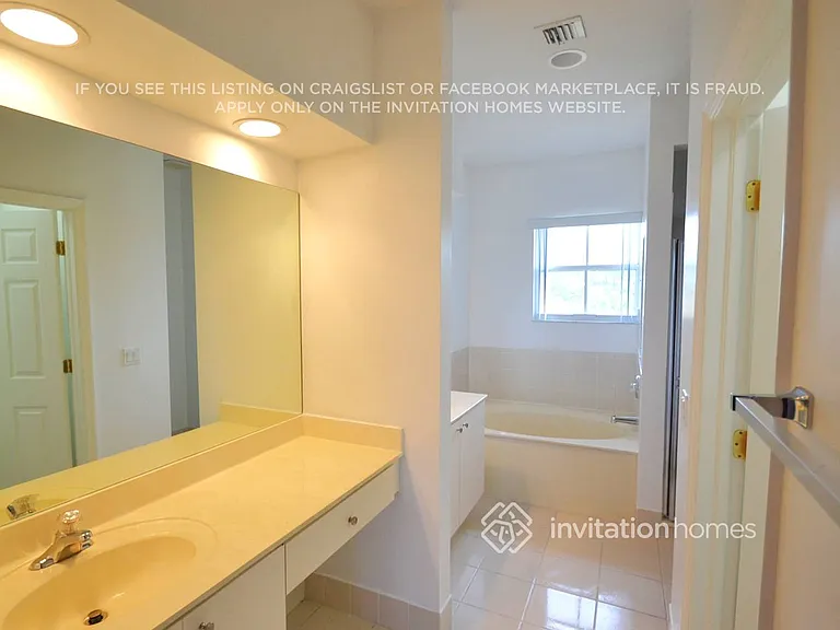 23934 SW 108th Ct — Photo 9