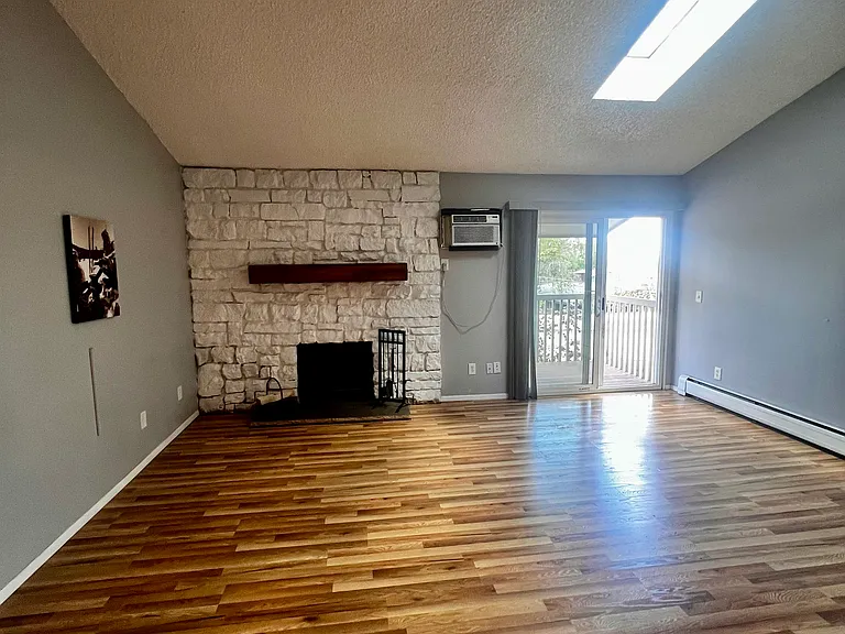381 S Ames St #F308 — Photo 5