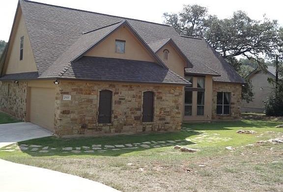2nd image of 2527 Mountain High Dr