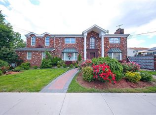 728 Huguenot Ave, Staten Island, NY 10312