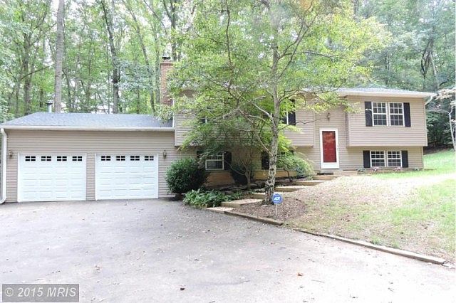 1st image of 8803 Doug Dr