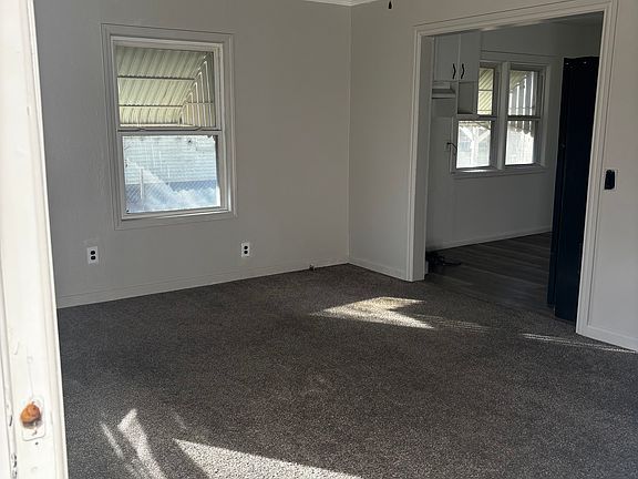 2nd image of 204 4th St