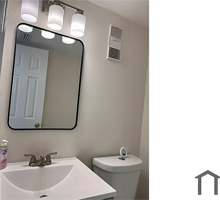 1341 Ridgewood Ave #2 — Photo 3