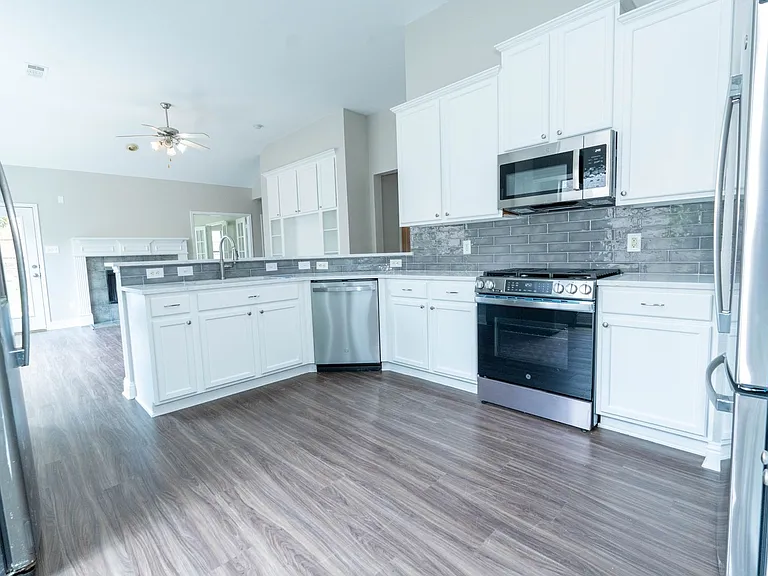 3105 Whispering Pine Blvd — Photo 5