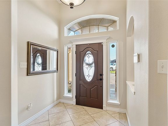 5th image of 6714 Brooke Rd