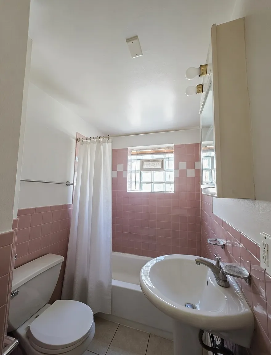 1 bed, 900 sqft, $1,395 — Photo 4