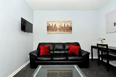 Rented by Eisenberg Exclusives