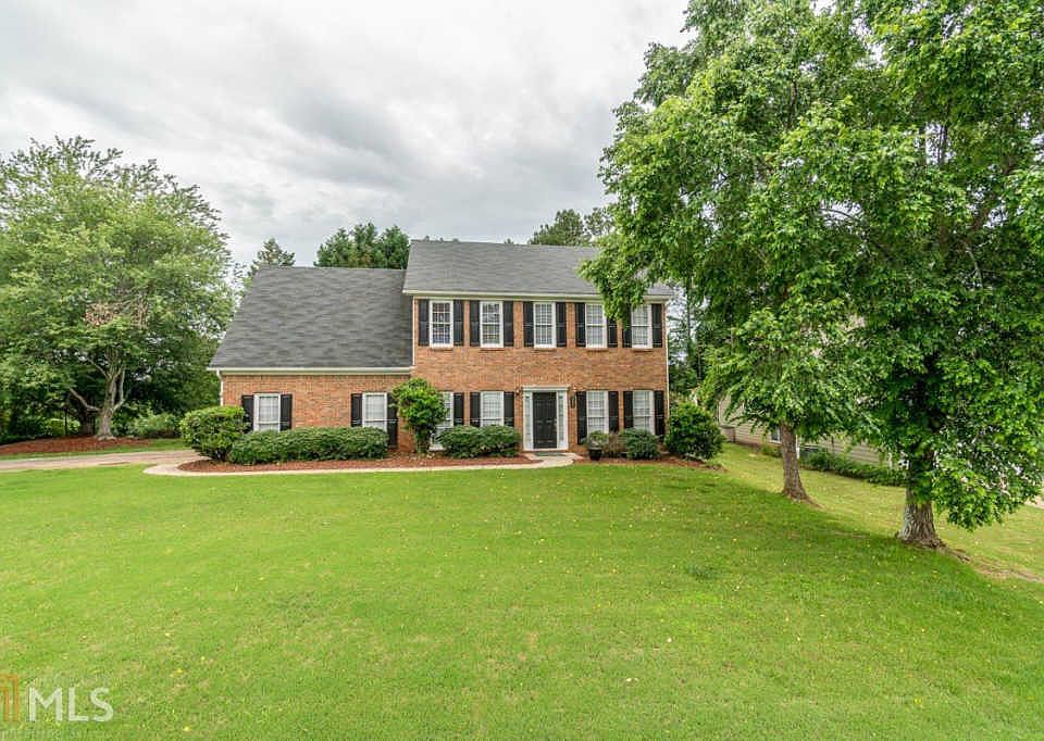 1st image of 900 Prestonwood Dr