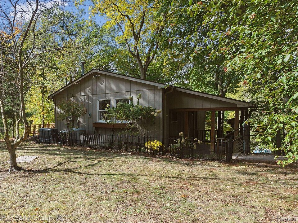 1st image of 11846 Highridge Dr