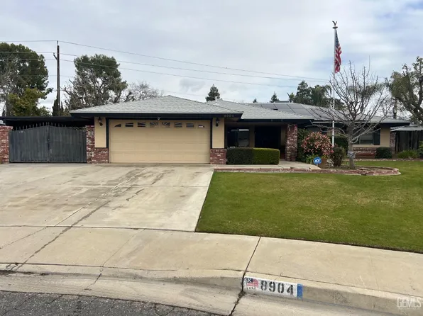 8904 Thurber Ln, Bakersfield, CA 93311
