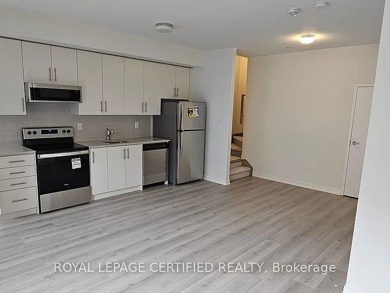 3405 Ridgeway Dr #28 — Photo 4