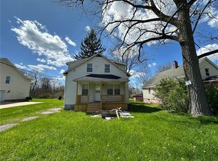 7272 Free Ave, Bedford, OH 44146