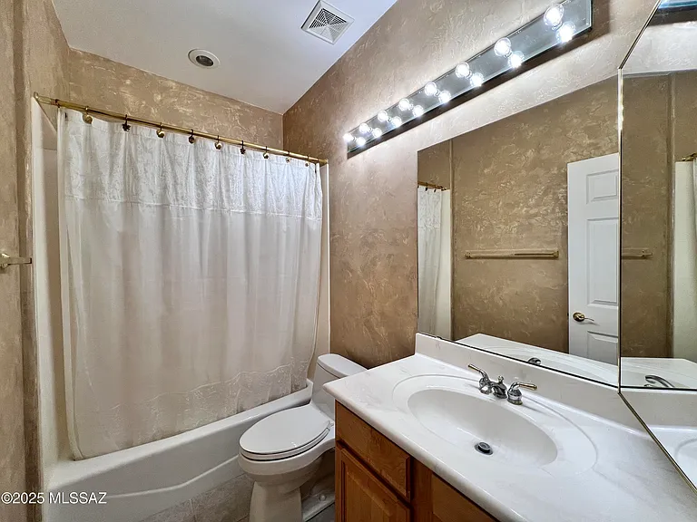 7449 E Ridge Point Rd — Photo 20