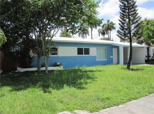 1750 NE 171st St, North Miami Beach, FL 33162